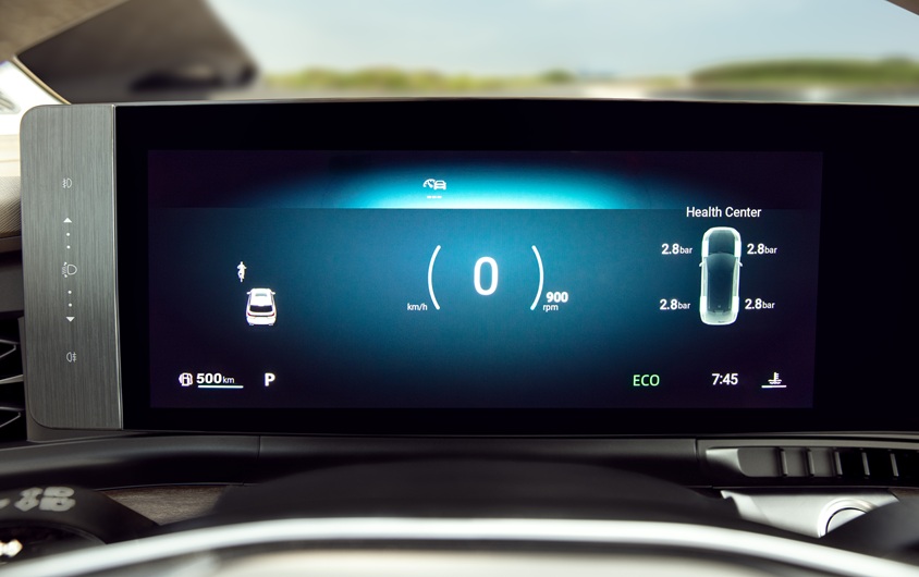 MG RX9 Interior Dashboard